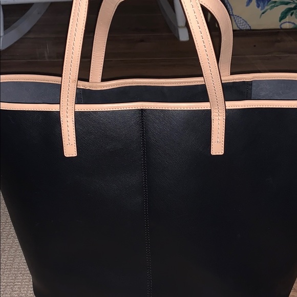 Coach leather bag - Picture 3 of 3